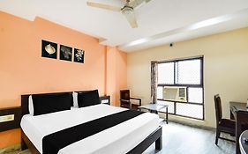 Townhouse Oak Secunderabad Near Railway Station Formerly Hotel Brahma